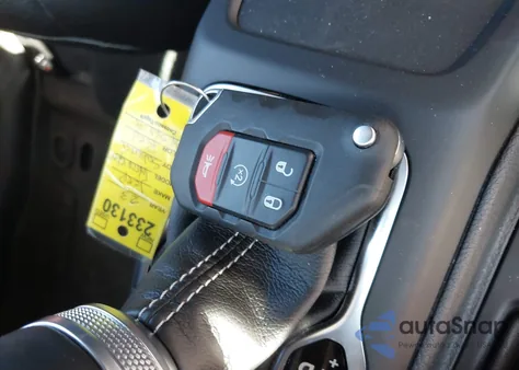 2023 Jeep Wrangler 4Xe Sahara 4X4 из США, поврежденный, VIN 1C4JJXP63PW568190